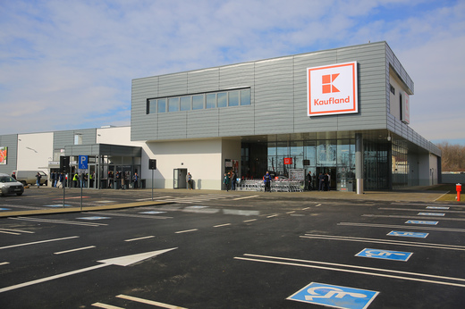 Kaufland lansează în România reduceri de până la 40% la anumite produse, cu ocazia zilei de Dragobete