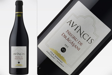 Vinul zilei: un Negru de Drăgășani elegant, cu note de cireșe negre, mure, vișine supracoapte, coacăze și afine. Textură fermă, taninuri frumos conturate, bună aciditate și alcool perfect integrat 