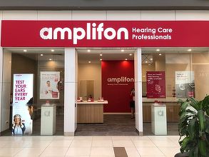 Tranzacție surpriză în România: Liderul global din retailul aparatelor auditive intră pe piață. Acțiunile însă s-au prăbușit