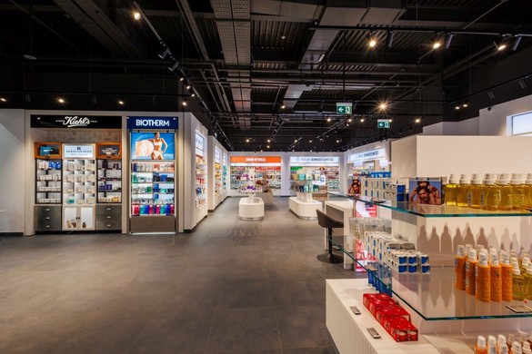eMAG deschide în premieră Beauty Hub FOTO
