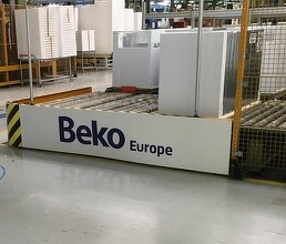 Whirlpool, cu operațiuni în România, se prăbușește la bursă și avertizează: Consumatorii se comportă ca în recesiune