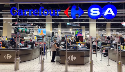 Mesajul de ADIO al Carrefour pentru România: "Mulțumiri sincere". Magazinele au fost preluate de frații Pavăl, proprietarii Dedeman, tranzacția a fost finalizată
