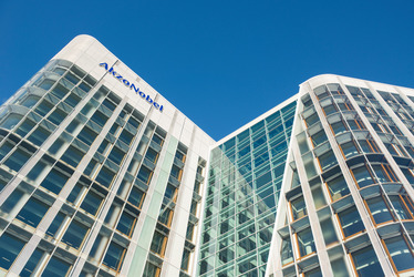 AkzoNobel, cu fabrică și în România, respinge o nouă încercare de preluare din partea Nippon Paint. Acțiunile cresc