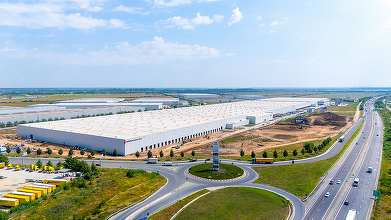 FOTO LPP lansează în România un nou centru de distribuție, unde a adus deja 1.000 de roboți 