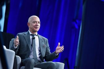 Bezos vinde acțiuni Amazon de peste 4 miliarde de dolari