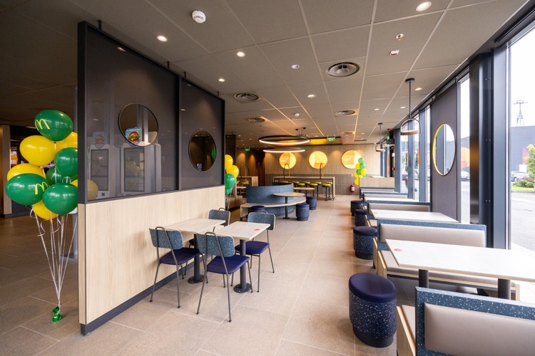 FOTO McDonald’s se extinde în România și deschide un nou restaurant în Piatra Neamț, investiție de peste 7 milioane de lei