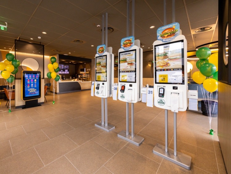 FOTO McDonald’s se extinde în România și deschide un nou restaurant în Piatra Neamț, investiție de peste 7 milioane de lei