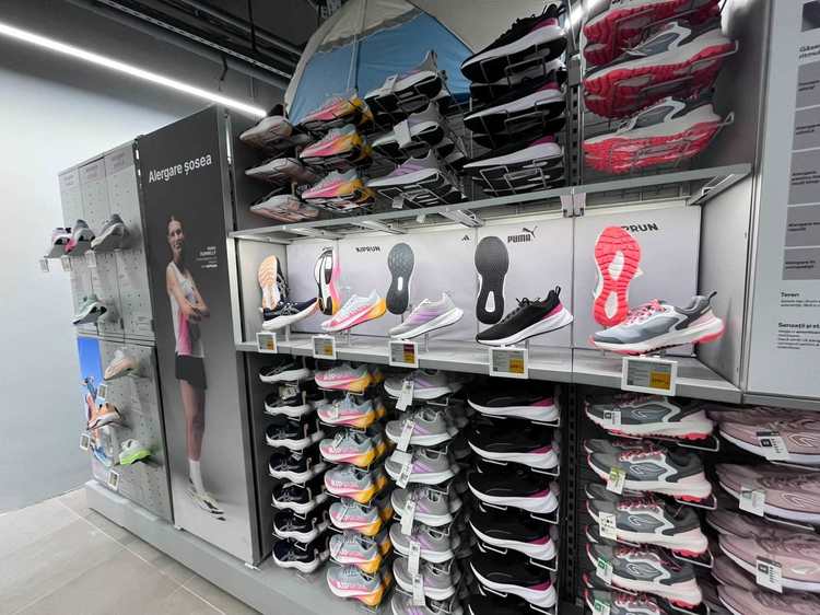 FOTO Decathlon anunță în România reduceri de până la 40% la unele produse