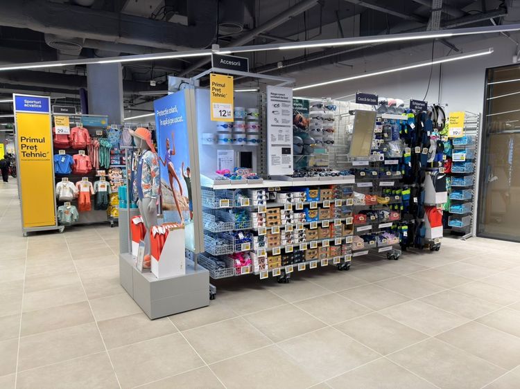 FOTO Decathlon anunță în România reduceri de până la 40% la unele produse