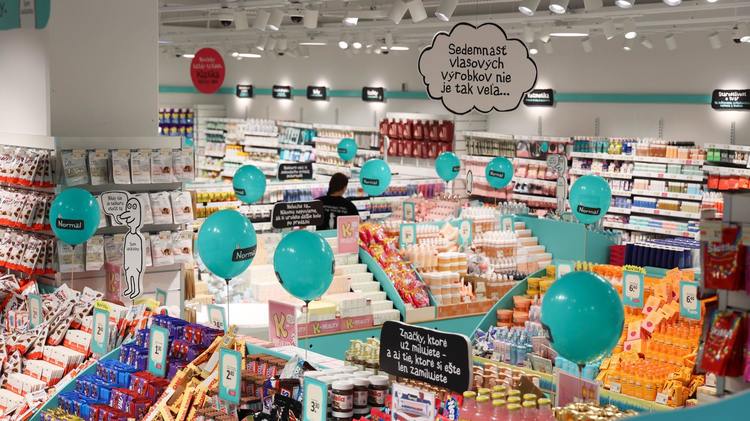 FOTO Mare lanț de magazine în România. Retailerul danez NORMAL anunță când deschide magazinele din București și Timișoara