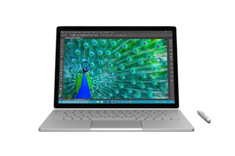 Microsoft a lansat Surface Book, primul laptop produs de companie