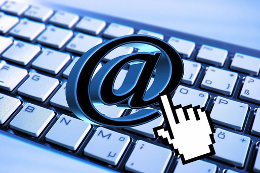 Firmele ar putea fi obligate să accepte o adresă de e-mail pentru documente oficiale