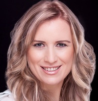 Cum își mai motivează companiile angajații: de la ateliere de actorie și parenting, la redescoperirea secretelor feminității