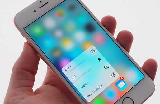 Apple, acuzată că stochează pe serverele sale istoricul convorbirilor realizate cu iPhone