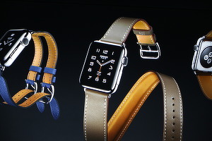 Cook: Vânzările de Apple Watch au atins un nivel record în prima săptămână a cumpărăturilor de sărbători