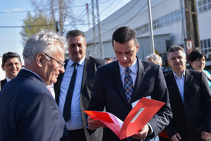 Guvernul Grindeanu îl elimină, prin OUG, pe Iohannis din procedura de numire a șefului ANCOM