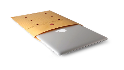 VIDEO 10 ani de când Steve Jobs a prezentat primul MacBook Air