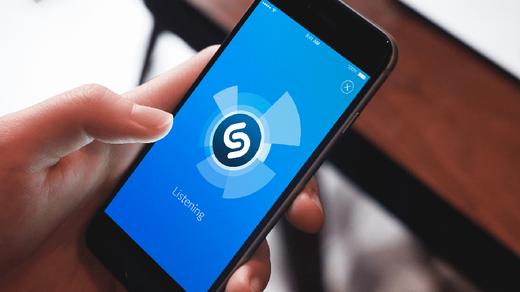 Comisia Europeană: Preluarea startup-ului Shazam de către Apple ar putea fi un risc pentru concurență