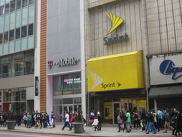 A treia încercare ar putea fi cu noroc: T-Mobile și Sprint sunt aproape de semnarea fuziunii ce ar crea un gigant telecom de peste 80 miliarde dolari 