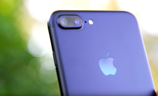 Apple va lansa un iPhone cu diagonala de 6,5 inci