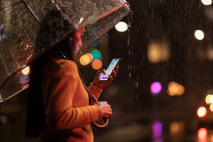 Analist: iPhone XS Max este vândut mult mai bine decât iPhone XS