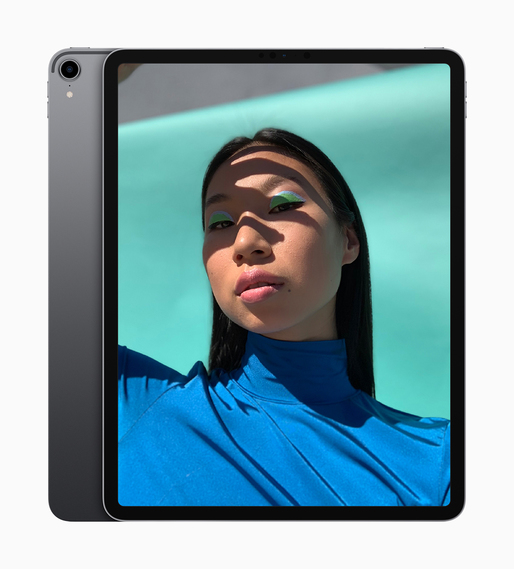 FOTO Apple lansează un nou iPad Pro: Fără buton Home, dar cu Face ID și USB-C. Noile modele vor fi disponibile și în România