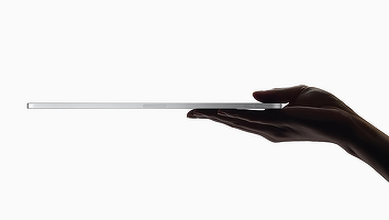 VIDEO Noul iPad Pro se dovedește extrem de fragil:  s-a îndoit ca un biscuit