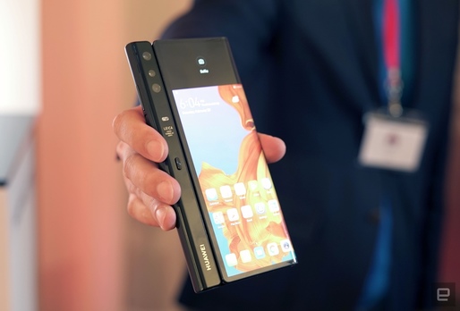 VIDEO&FOTO Huawei și-a prezentat primul smartphone pliabil și este chiar mai scump decât Galaxy Fold