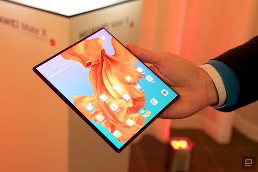 VIDEO&FOTO Huawei și-a prezentat primul smartphone pliabil și este chiar mai scump decât Galaxy Fold