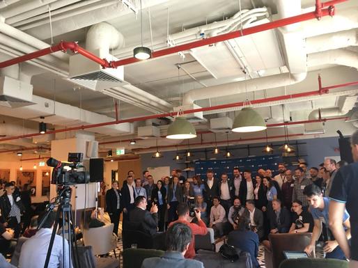 BCR, UiPath, Startup Grind și Mindspace au selectat primele 10 start-up-uri din tehnologie pentru acceleratorul InnovX. CEO: "Codat de România" poate deveni un brand de țară 