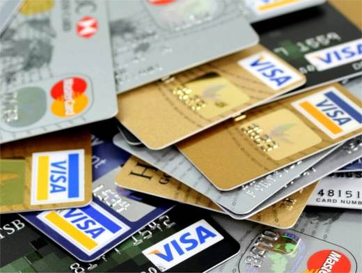 Criminalitate informatică pe Facebook: zeci de grupuri cu sute de mii de membri