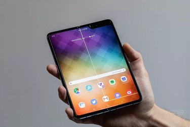 Galaxy Fold are probleme serioase