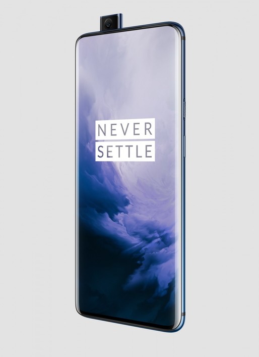 VIDEO OnePlus și-a prezentat noua serie de smartphone-uri. Modelul de top are o cameră foto retractabilă