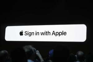 Apple anunță “Sign in with Apple”, un serviciu care ar trebui să protejeze intimitatea utilizatorilor