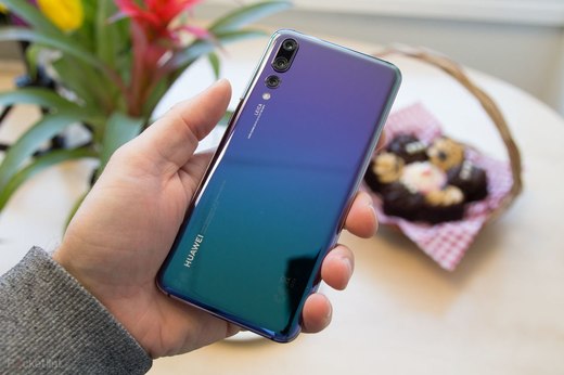 Huawei nu renunță la obiectivul de a deveni cel mai mare producător global de telefoane mobile inteligente