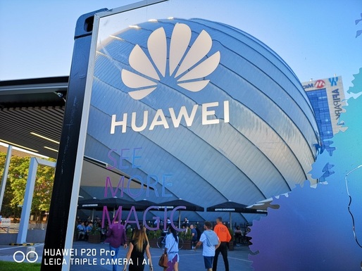 Huawei ajunge la o cotă de piață record în China