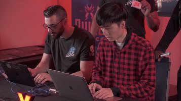 Hackerii chinezi au spart browser-ele Chrome, Edge și Safari