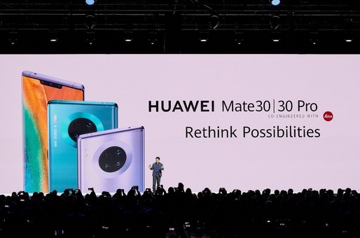 Huawei a construit smartphone-ul Mate 30 fără să apeleze la tehnologie americană