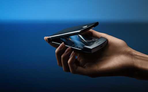 Motorola amână lansarea primului său smartphone pliabil
