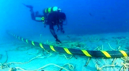 FOTO O companie georgiană pregătește construcția unui cablu submarin de internet, ce va lega Georgia de România