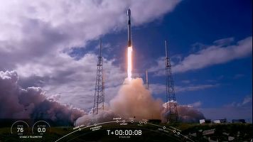 SpaceX a lansat peste 1.000 de sateliți Starlink pentru internet de mare viteză și oferă deja servicii în SUA, Canada și Marea Britanie