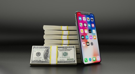 Procesul Apple vs. Epic scoate la lumină cifrele și acuzații reciproce de lăcomie: Fortnite a generat 9 miliarde de dolari în primii 2 ani, App Store are o marjă de profit de peste 77%