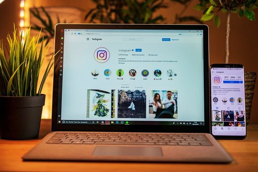 Un grup de congresmeni democrați cer Facebook să renunțe la lansarea unei versiuni a Instagram pentru copiii de sub 13 ani