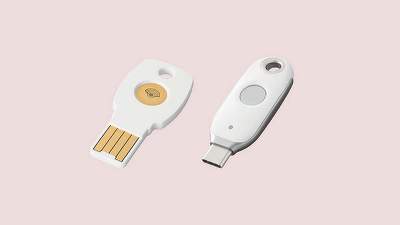 Google lansează o nouă serie de chei de securitate Titan