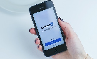 Microsoft va închide LinkedIn în China