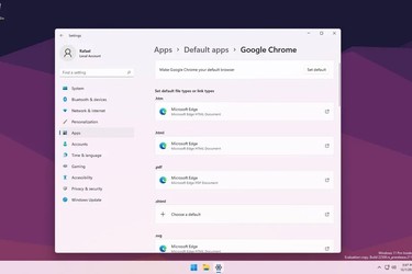 Microsoft va simplifica alegerea browser-ului implicit din Windows 11