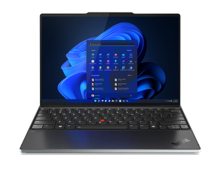 Lenovo a lansat o serie de laptopuri doar cu procesoare AMD. Cât costă