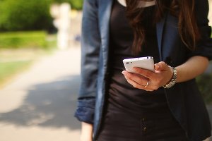 Comisia Europeană aduce România în fața CJUE pentru că nu a transpus la timp Codul UE al comunicațiilor electronice. Dispută pentru WhatsApp, Facebook, Skype, Signal, Wire, Telegram
