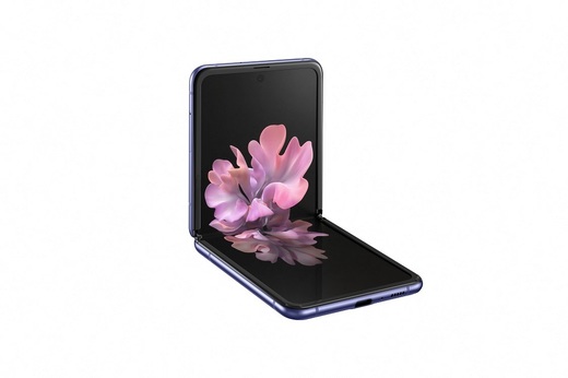 10 milioane de smartphone-uri pliabile pretinde că a vândut Samsung în 2021