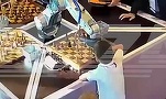 VIDEO Un robot a fracturat degetul unui copil în timpul unui turneu de șah la Moscova 